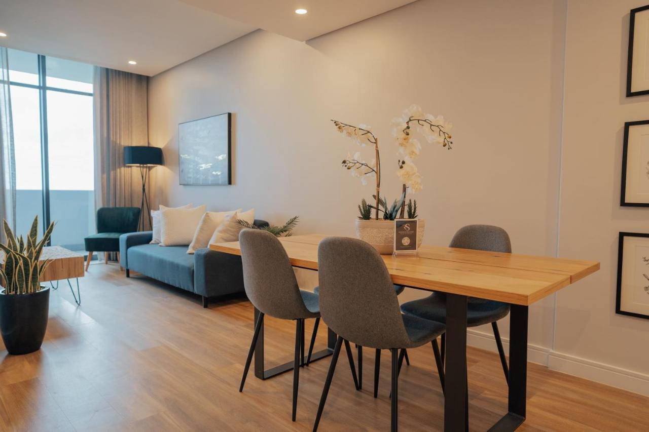 Reserved Suites Illovo Johannesburg Eksteriør bilde