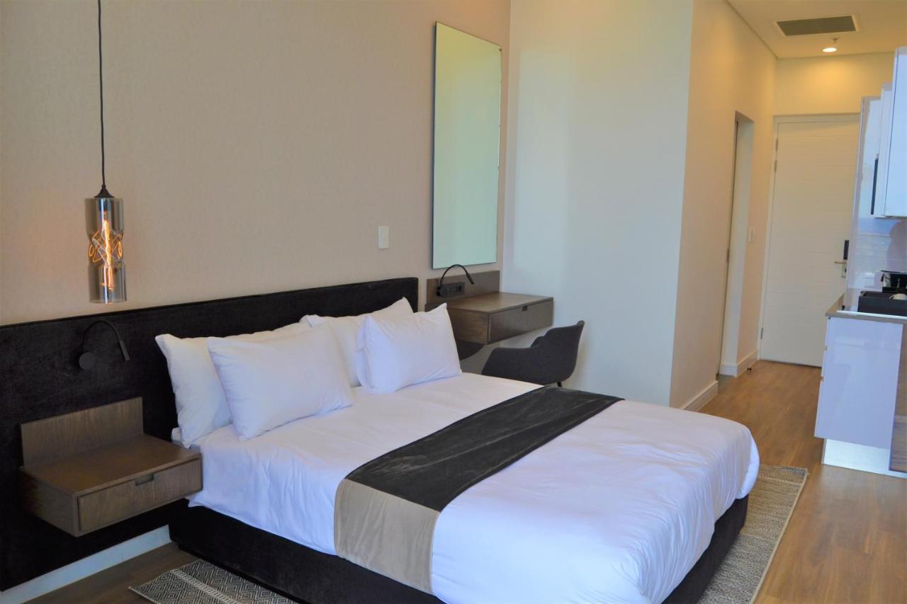 Reserved Suites Illovo Johannesburg Eksteriør bilde