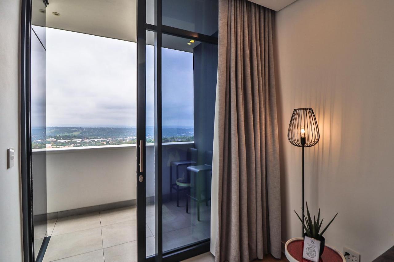 Reserved Suites Illovo Johannesburg Eksteriør bilde